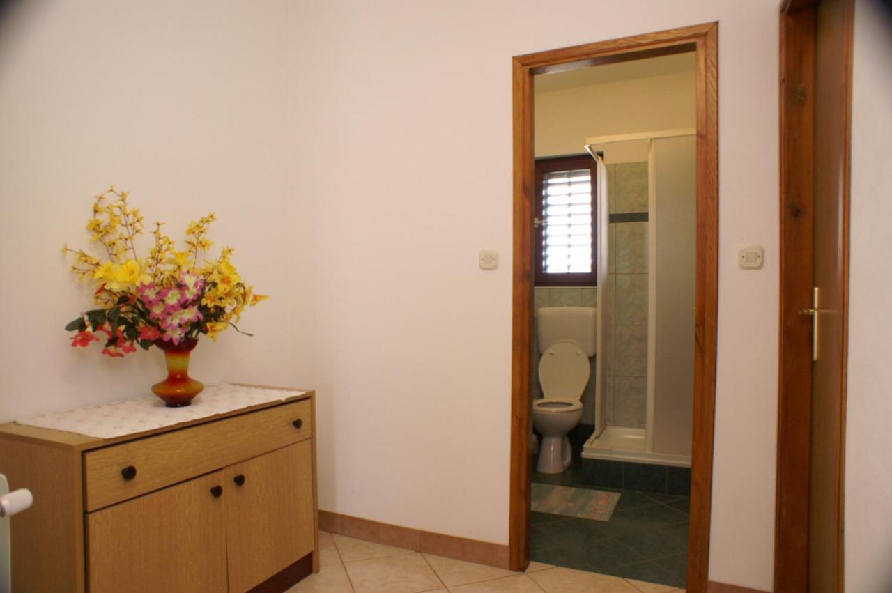 Apartments With A Parking Space Lun, Pag - 4062 ลุน ภายนอก รูปภาพ