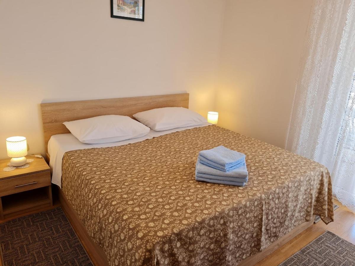 Apartments With A Parking Space Lun, Pag - 4062 ลุน ภายนอก รูปภาพ
